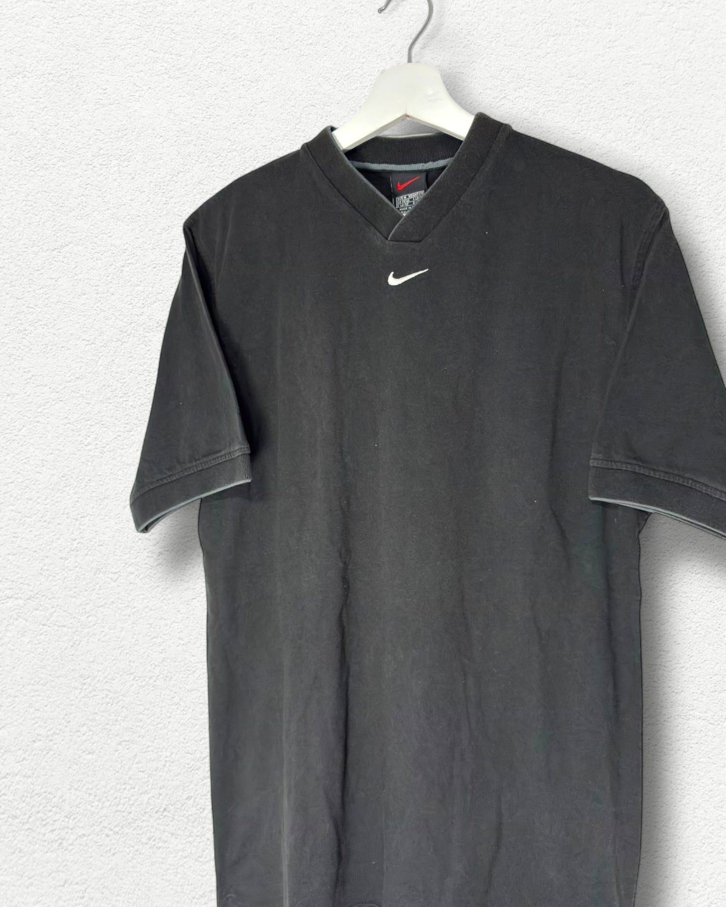 Nike Vintage Black Tee - 90s Minimal Swoosh - M