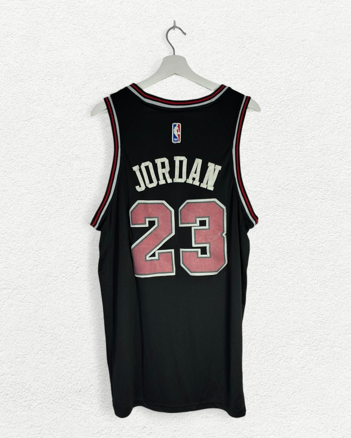 Chicago Bulls Michael Jordan #23 Jersey - M