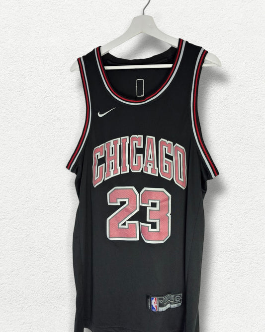Chicago Bulls Michael Jordan #23 Jersey - M