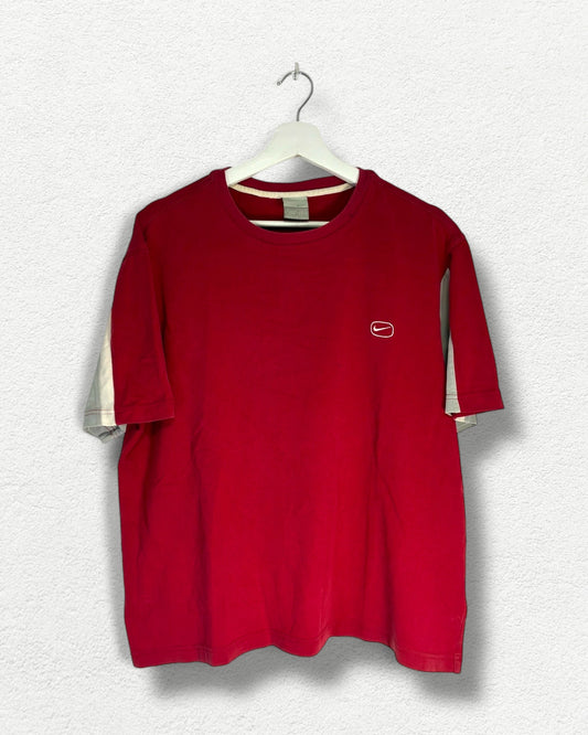 Nike Two-Tone Red & Beige T-Shirt - L