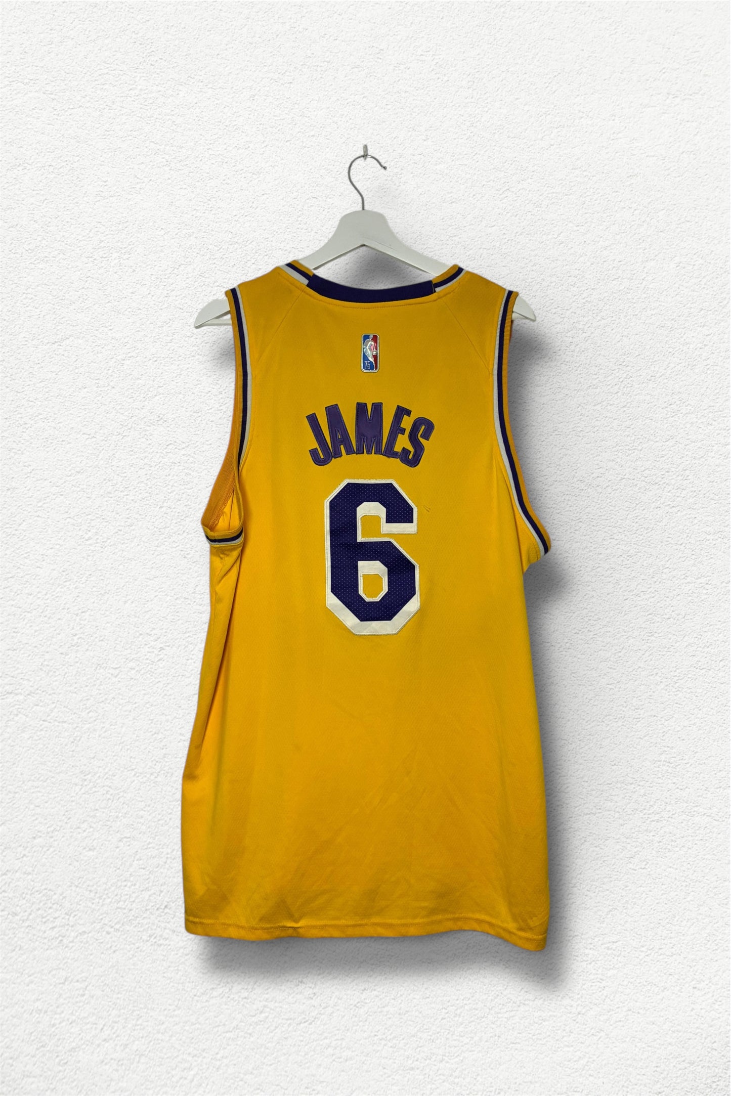 Los Angeles Lakers #6 James Nike Icon Edition Jersey – Size 50 (XL)