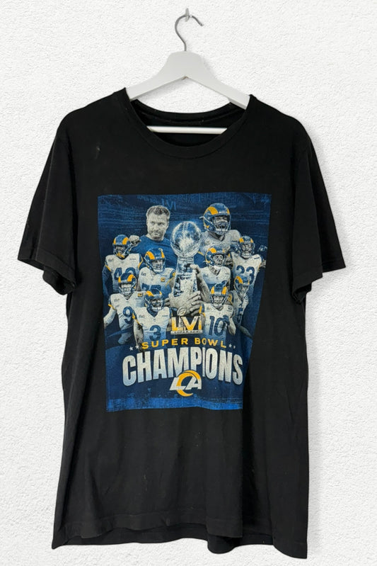 Los Angeles Rams Super Bowl LVI Champions Tee – NFL Graphic Shirt - L