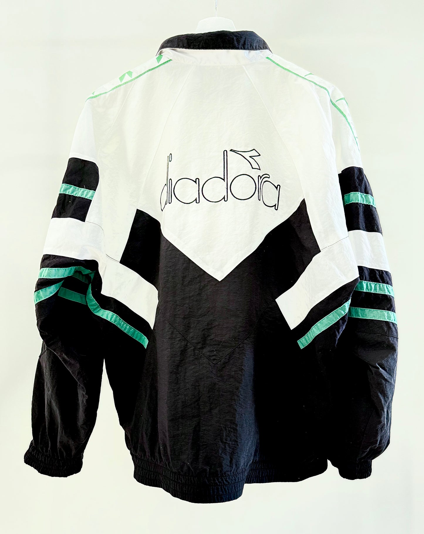 Chaqueta Diadora 90s Urban Style